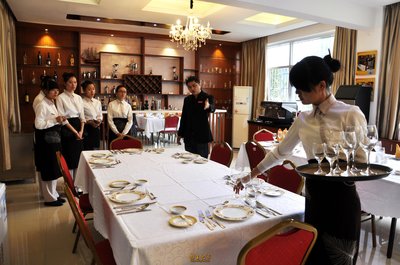 酒店管理专业中的餐饮管理 核心要素与职业发展